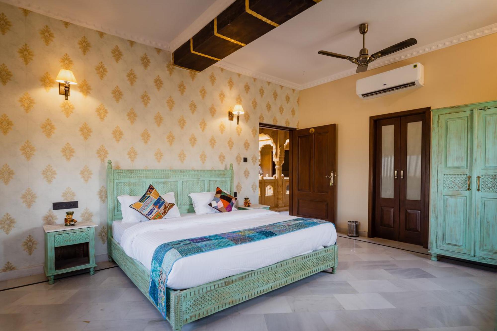 K D Palace - Heritage Hotel On Fort Джайсалмер Экстерьер фото